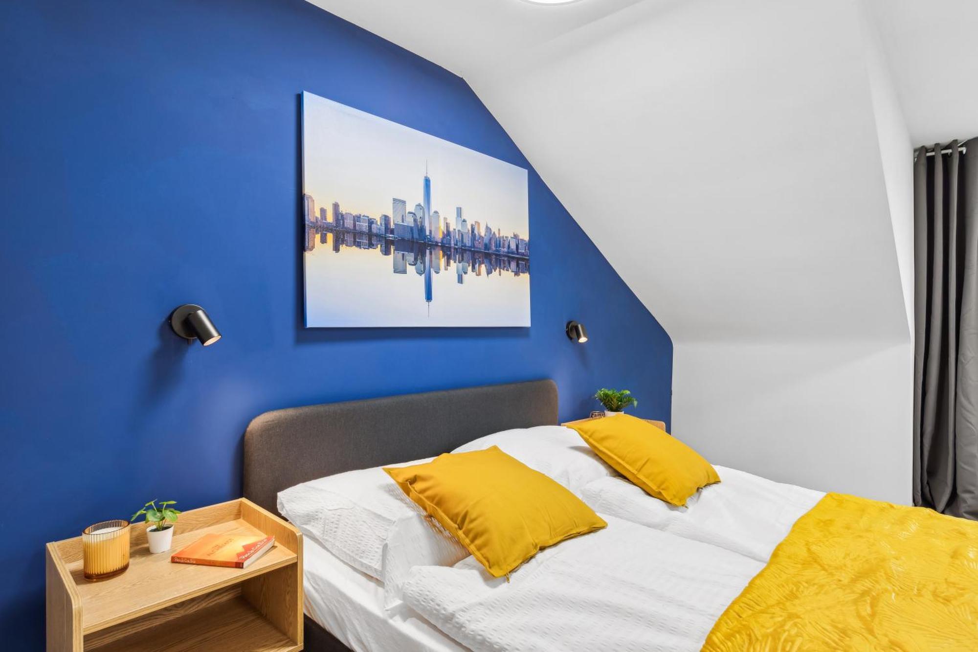 Apartment Zentrale, Grosse & Moderne In *